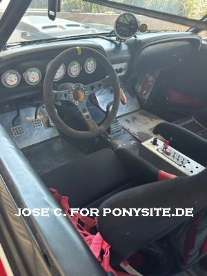 Jose Mexico Racer interior