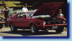 One outstanding Mach 1 - 1 of only few 71-73 at the car show