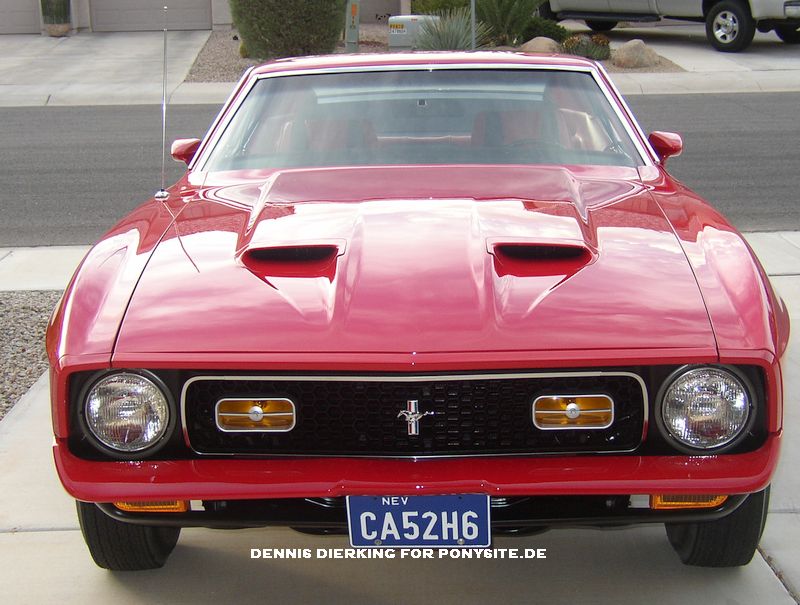 Dennis Dierking Bond replica